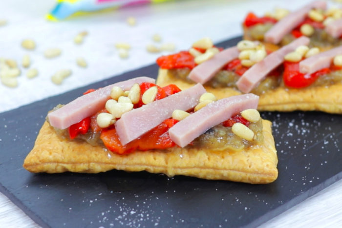 Coca de hojaldre con escalivada y Jamón de Pavo BienStar