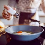 ¿Tomas demasiada sal en tu alimentación?